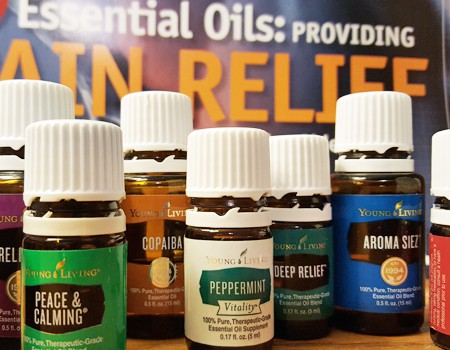 ESSENTIAL OILS FOR CATS AND DOGS?  OF COURSE!!!!